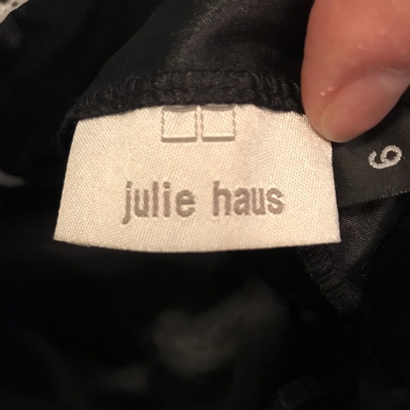 🎉5x HP🎉 Julie Haus Lace Black & White Silk Skirt - Picture 6 of 6